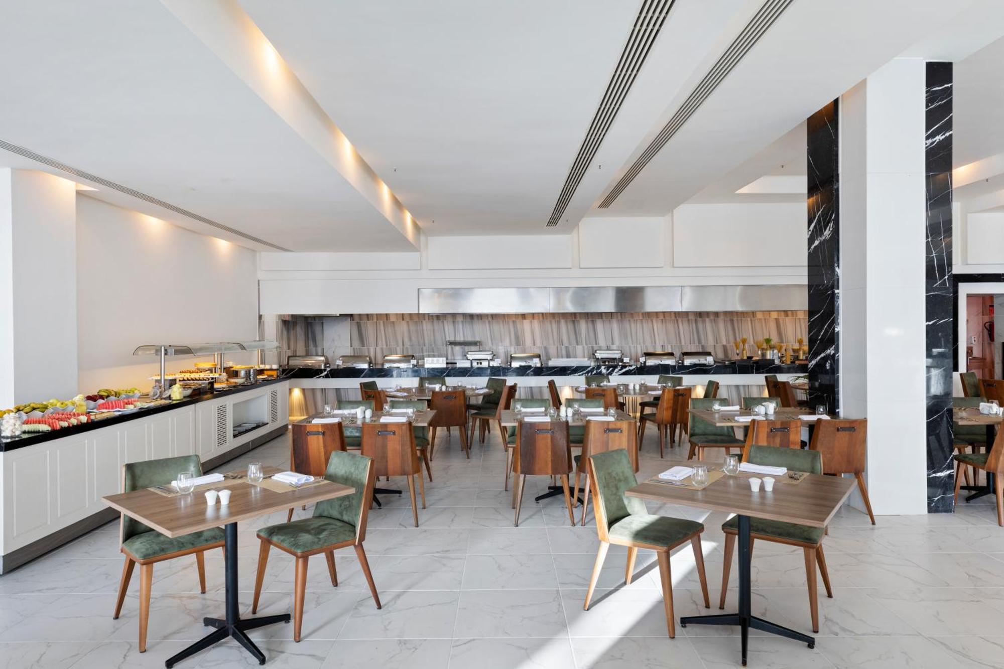 Pickalbatros White (adults Only) 5*